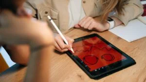 The 8 Best Drawing Apps for iPad