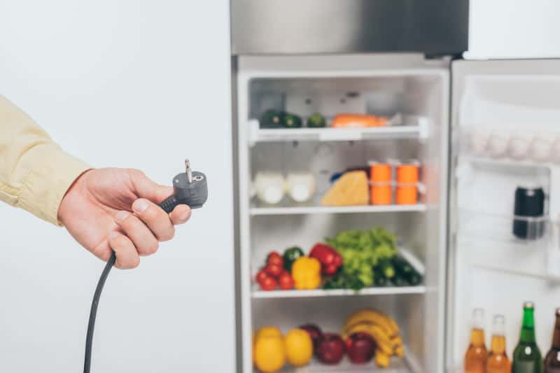 Unplug and Drain Your Refrigerator